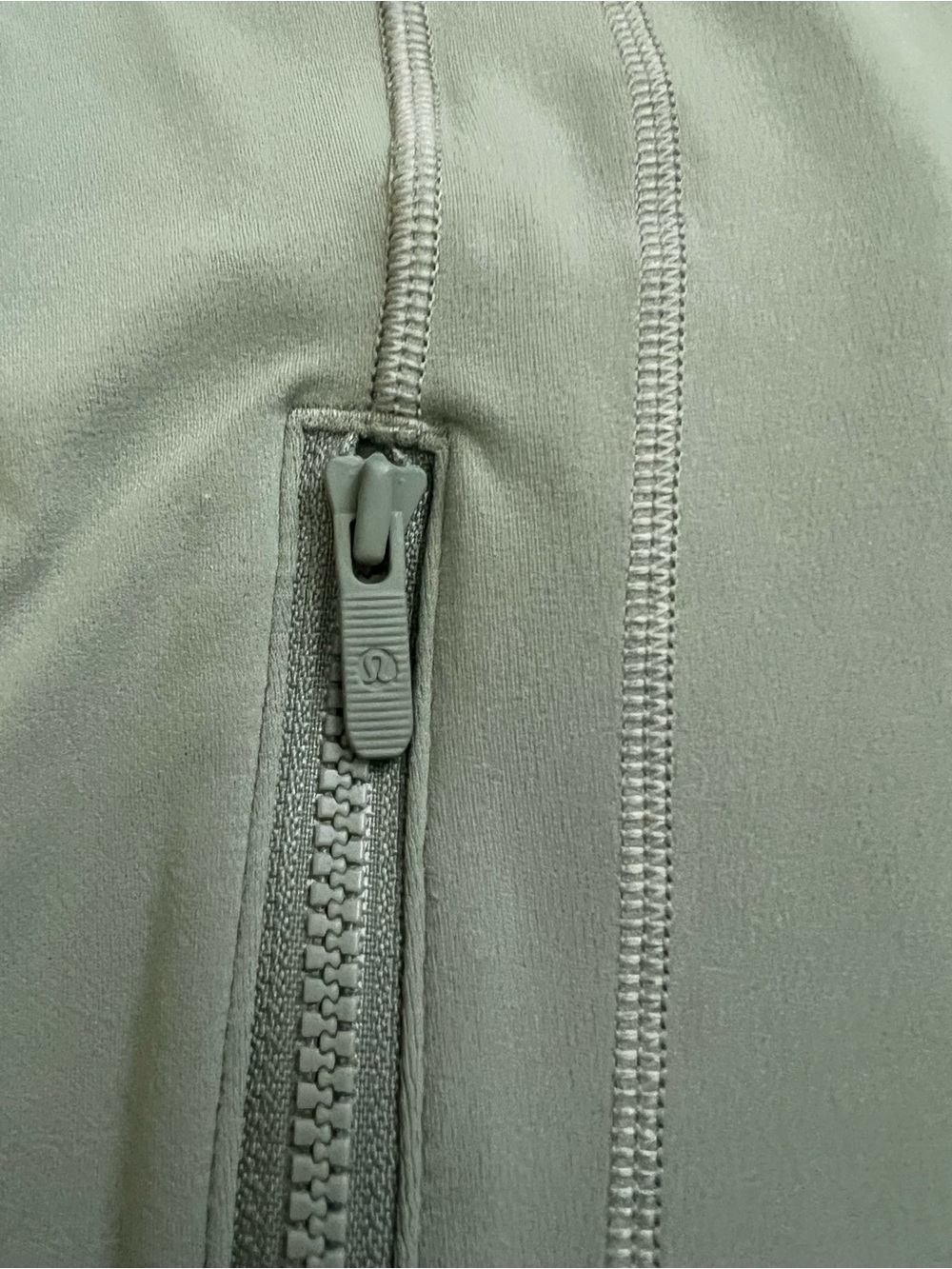 lululemon athletica Desert Green Full-Zip Define Jacket Nulu - Picture 5 of 13